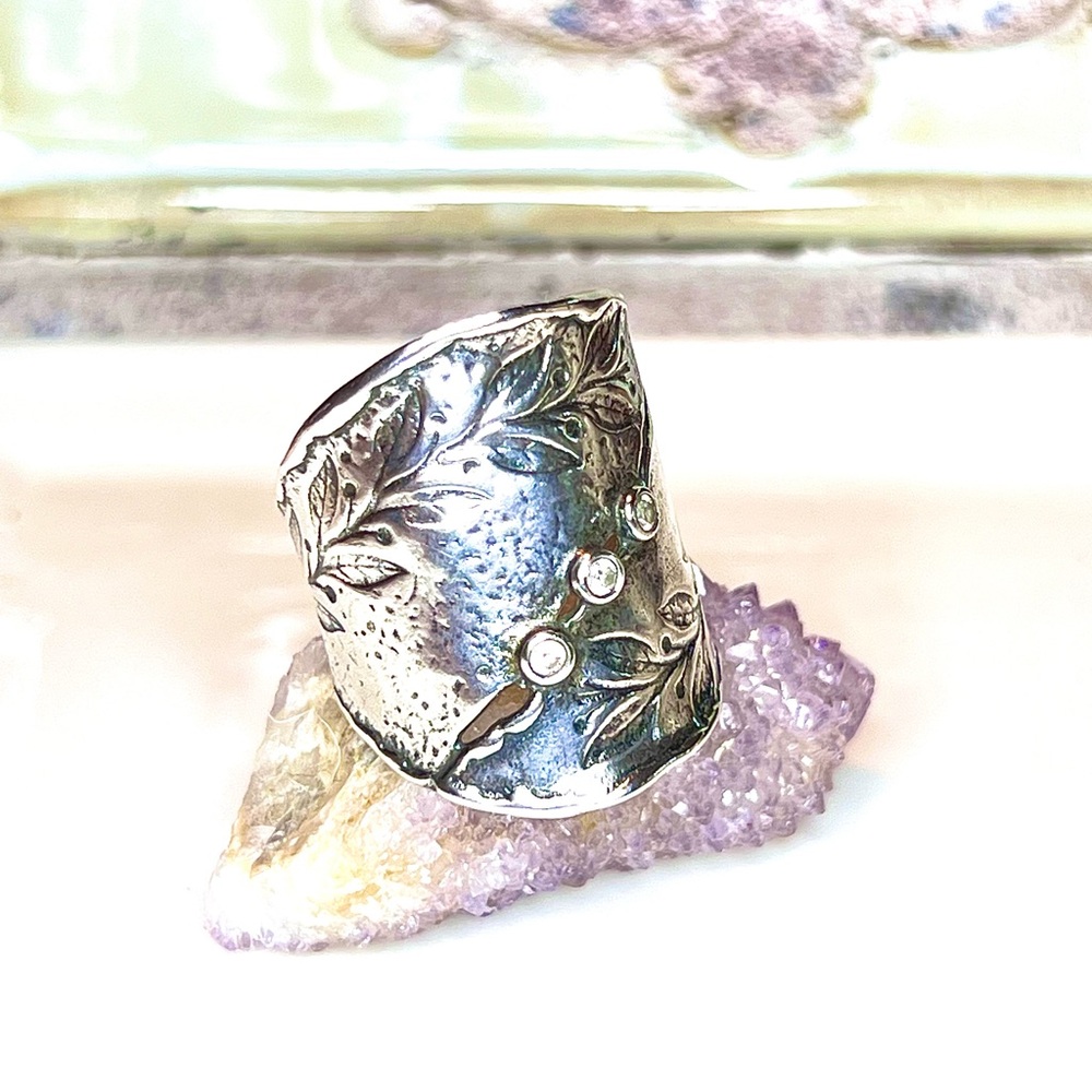 Silpada - “Nature’s Majesty” ring size 9.5-10